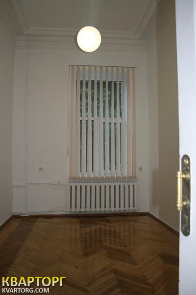 Sell 3-room apartment. Киев, Малоподвальная — photo 3