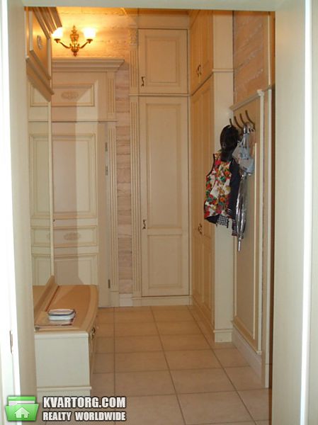 Rent out 2-room apartment. Киев, Саксаганского — photo 7