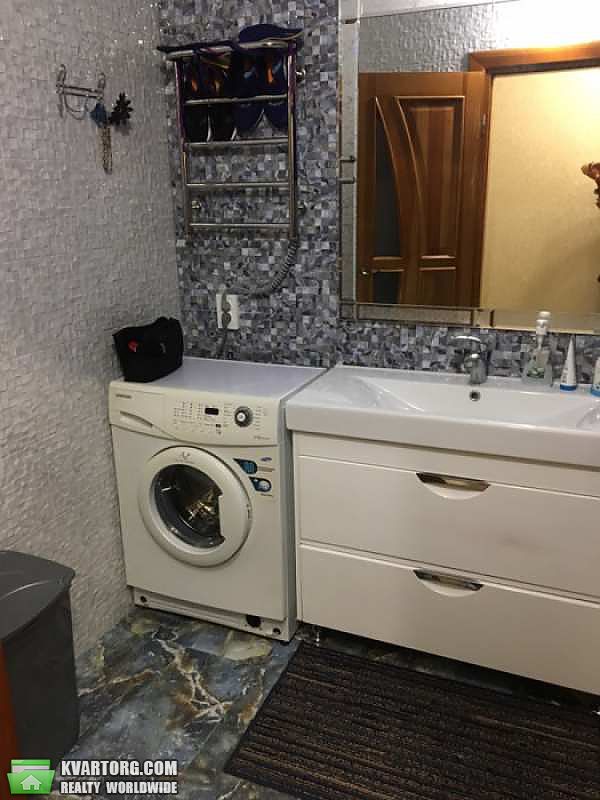Sell 2-room apartment. Харьков, проспект Гагарина — photo 1