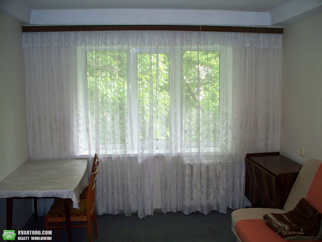 Rent out 1-room apartment. Киев,  Политехническая — photo 2