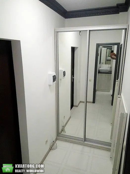 Rent out 1-room apartment. Киев, Рейгана — photo 2