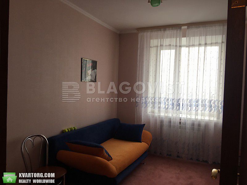 Sell 3-room apartment. Киев,  Верховинца — photo 5