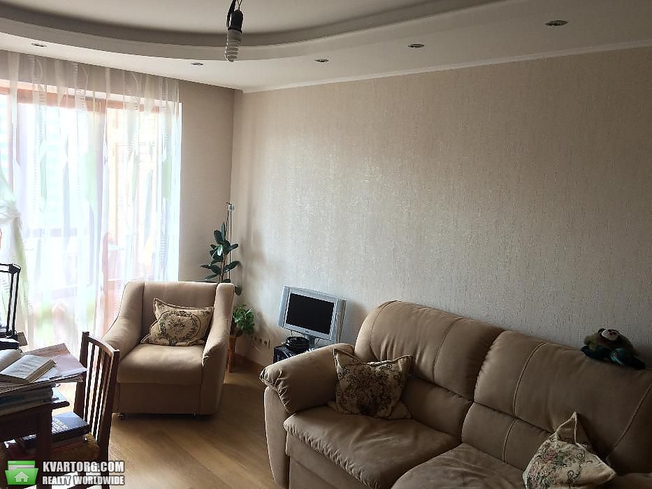 Sell 2-room apartment. Киев,  Лайоша Гавро — photo 2