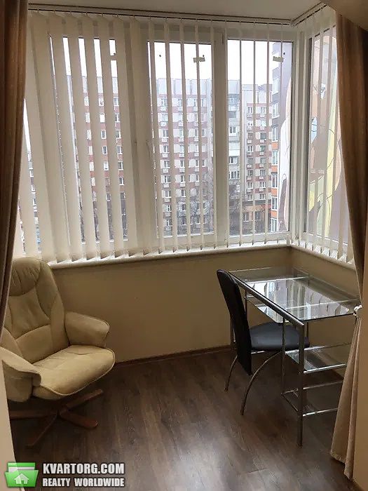 Rent out 1-room apartment. Львов,  Пулюя — photo 5