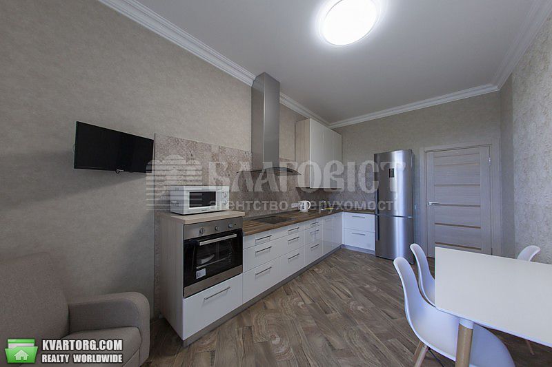 Rent out 2-room apartment. Киев,  Саперное поле — photo 6