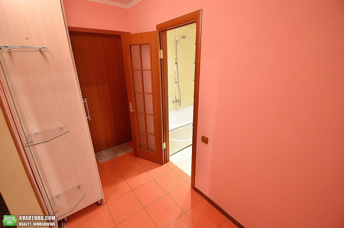 Rent out 1-room apartment. Николаев, Соборная — photo 5