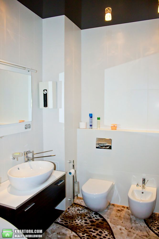 Rent out 2-room apartment. Киев,  Героев Сталинграда пр — photo 6