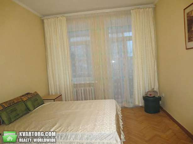 Rent out 2-room apartment. Киев,  Лагерная — photo 2
