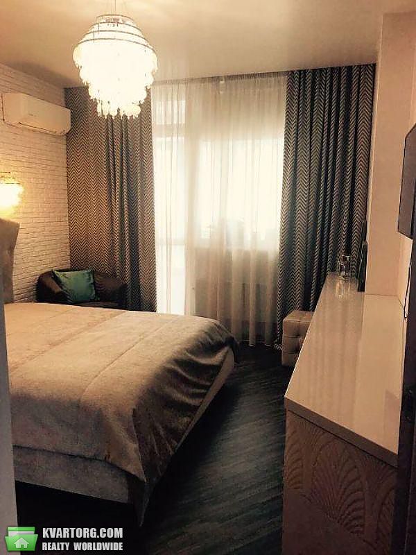 Rent out 2-room apartment. Киев, сикорского — photo 6
