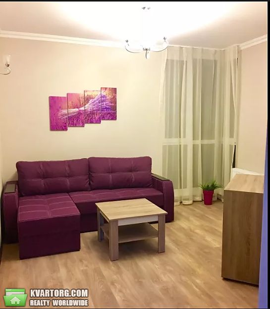 Rent out 2-room apartment. Киев,  Светлая — photo 4