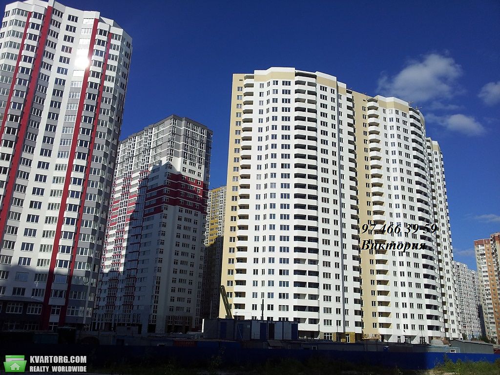 Sell 3-room apartment. Киев,  Пчелки — photo 1
