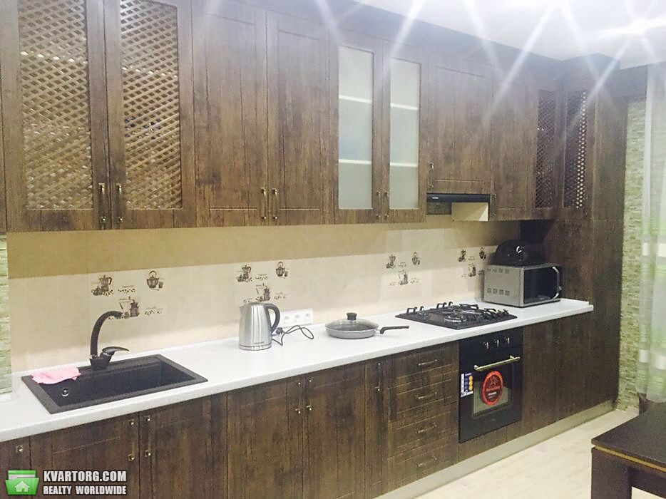 Rent out 2-room apartment. Днепропетровск, Лазаряна — photo 10