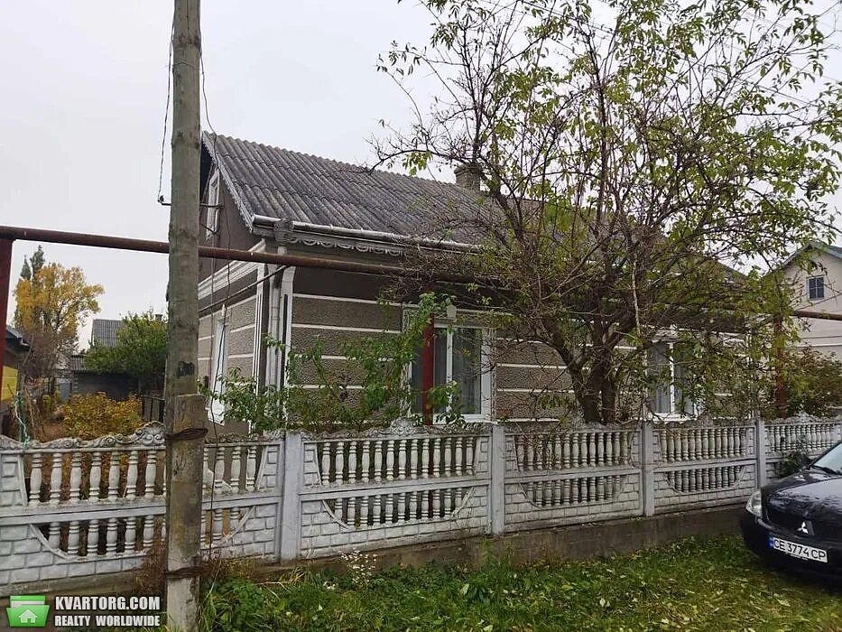 Sell house. Черновцы, Центральная — photo 1