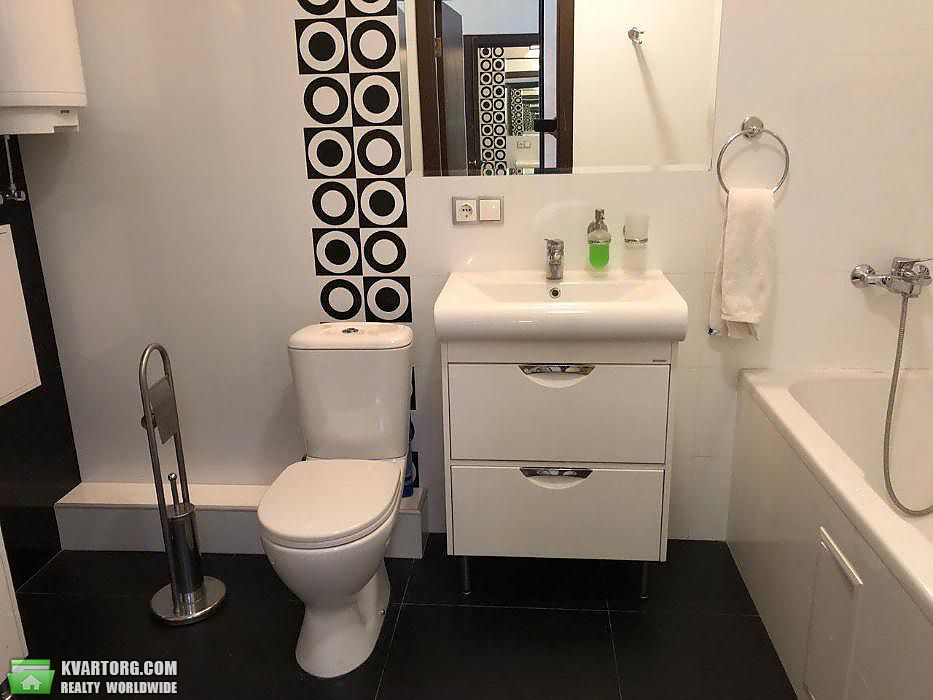 Rent out 3-room apartment. Киев,  Ямская — photo 2