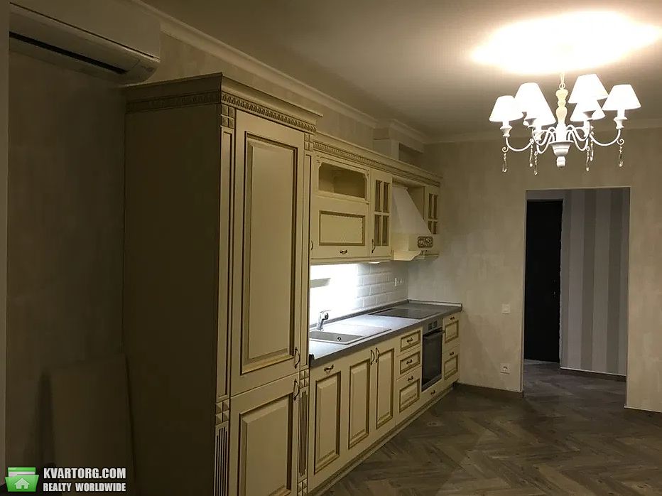 Rent out 2-room apartment. Киев,  Герцена — photo 4