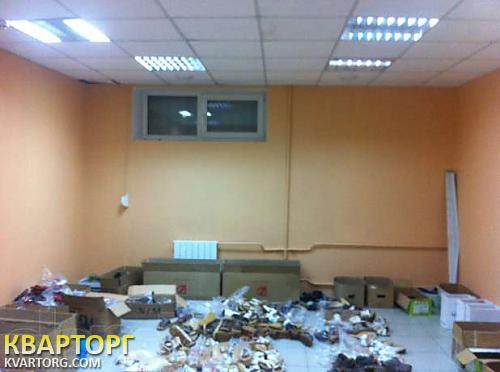 Rent out shop. Киев, Ольжича — photo 4