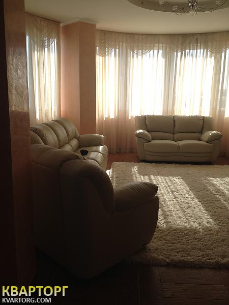 Rent out 3-room apartment. Киев, Маршала Тимошенко — photo 5