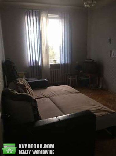 Sell 2-room apartment. Киев,  Уманская — photo 3
