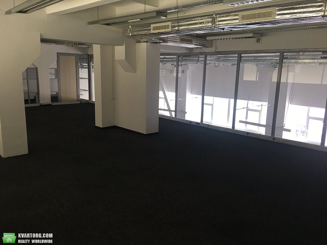 Rent out office. Киев, Сурикова — photo 3