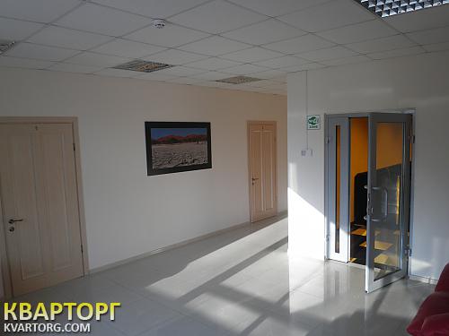 Rent out office. Киев,  Бережанская — photo 1