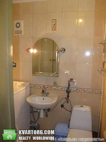 Sell 3-room apartment. Киев,  Метростроевская — photo 9