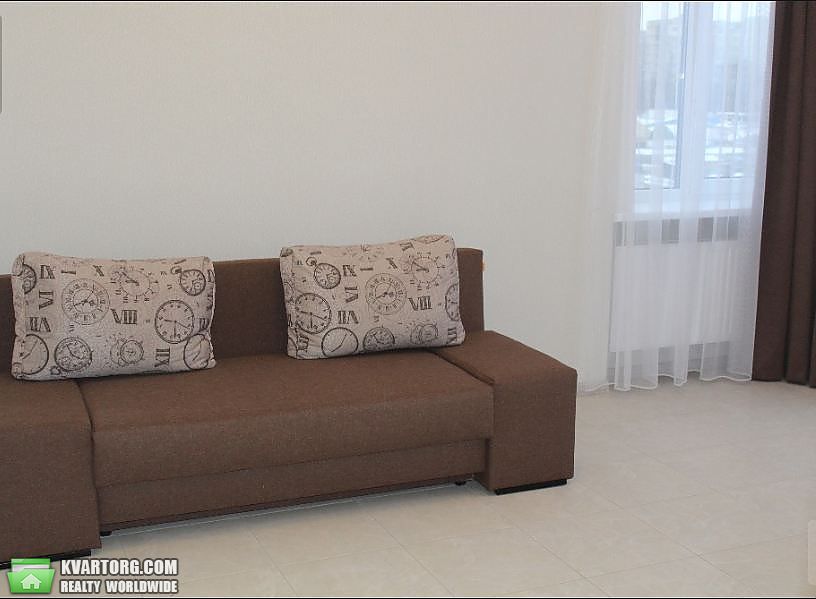 Rent out 2-room apartment. Киев, Ефремова — photo 5