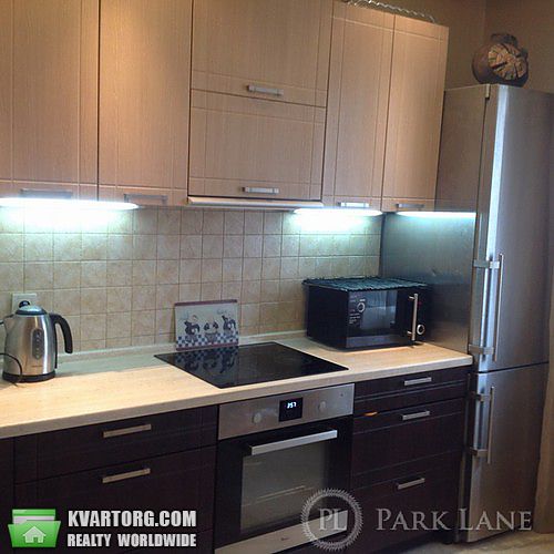 Sell 2-room apartment. Киев,  Урловская — photo 1