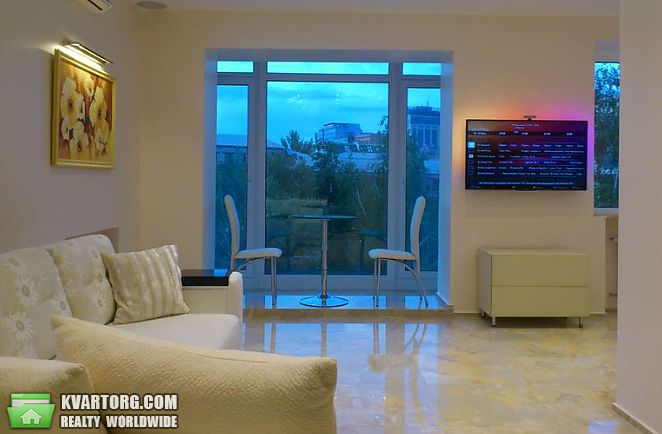 Rent out 1-room apartment. Киев,  Арсенальный пер — photo 1