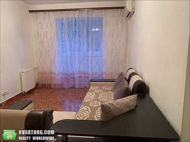 Sell 3-room apartment. Киев, Жмеринская — photo 2