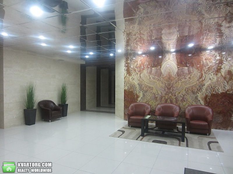 Rent out 1-room apartment. Киев,  Кловский спуск — photo 6