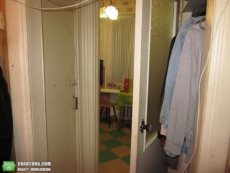 Sell 2-room apartment. Киев, Тростянецкая — photo 2