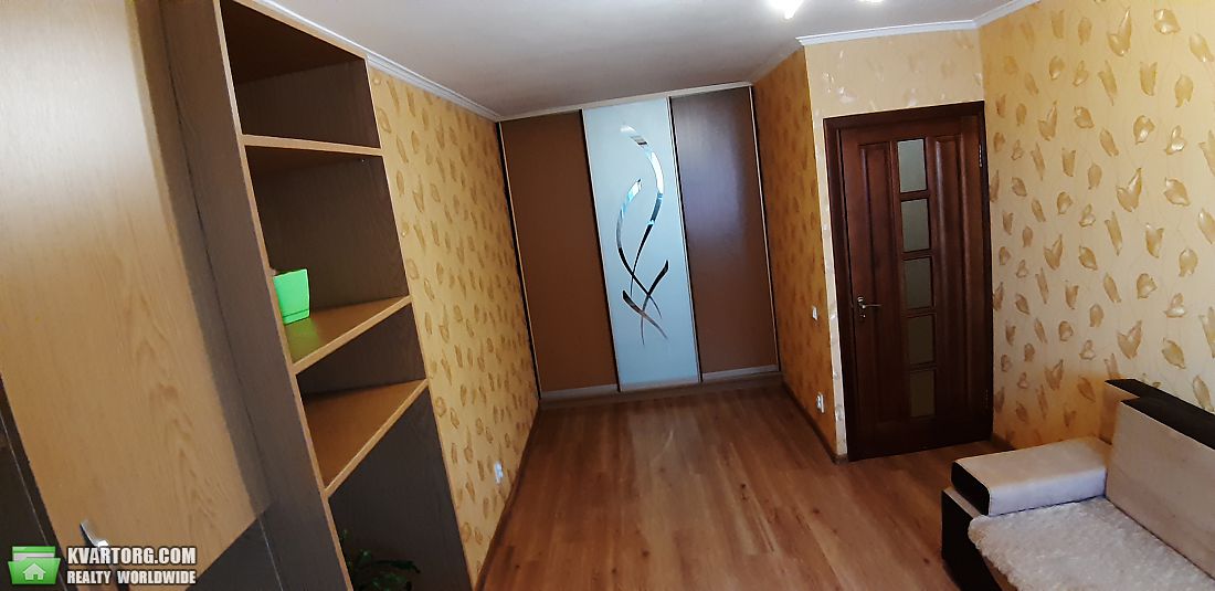 Sell 1-room apartment. Киев,  Нижнеюрковская — photo 1