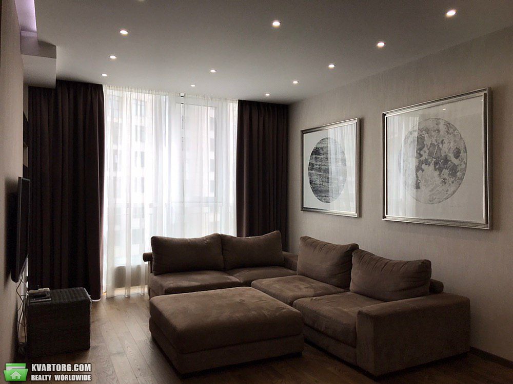 Rent out 5-room apartment. Киев, Драгомирова ул. — photo 6