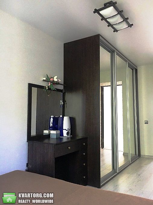 Sell 2-room apartment. Киев,  Волгоградская — photo 1