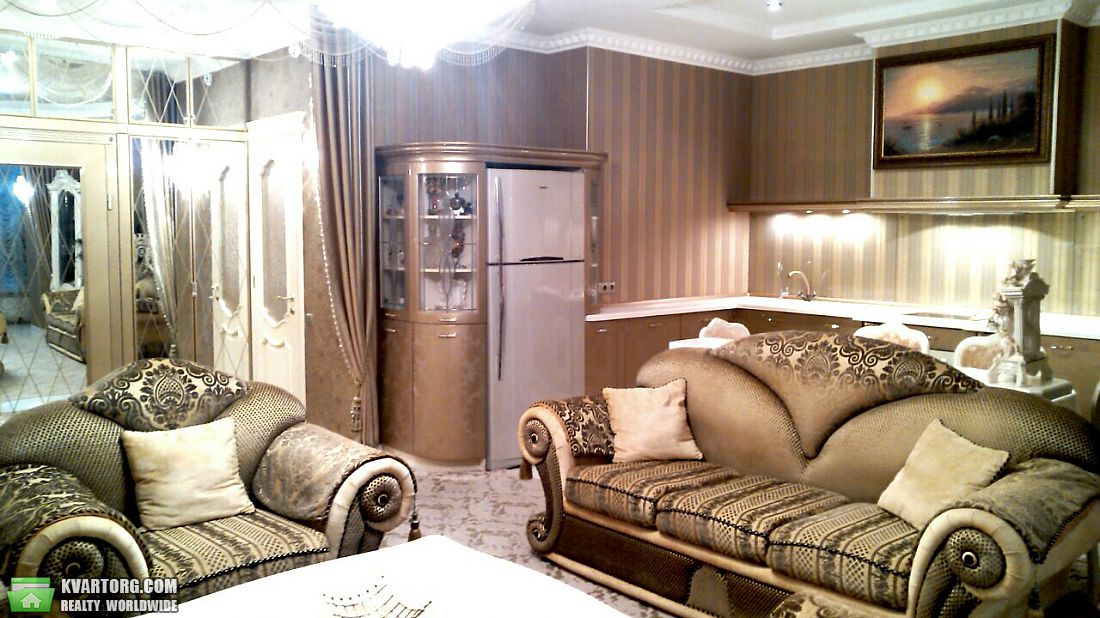 Sell 3-room apartment. Одесса, Французский бульвар — photo 1