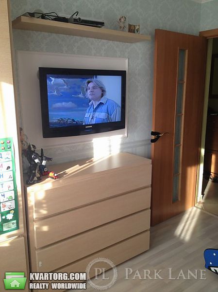 Sell 2-room apartment. Киев, Свободы пр — photo 2