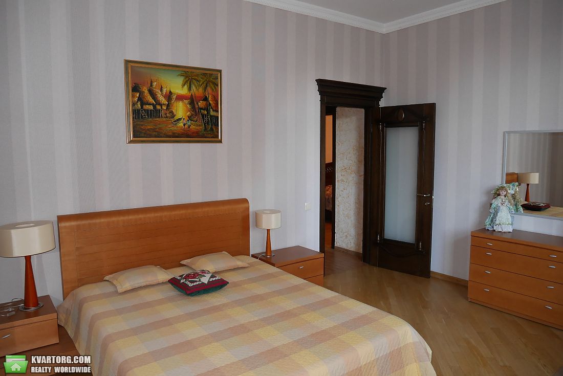 Rent out 3-room apartment. Киев,  Леси Украинки бул — photo 6