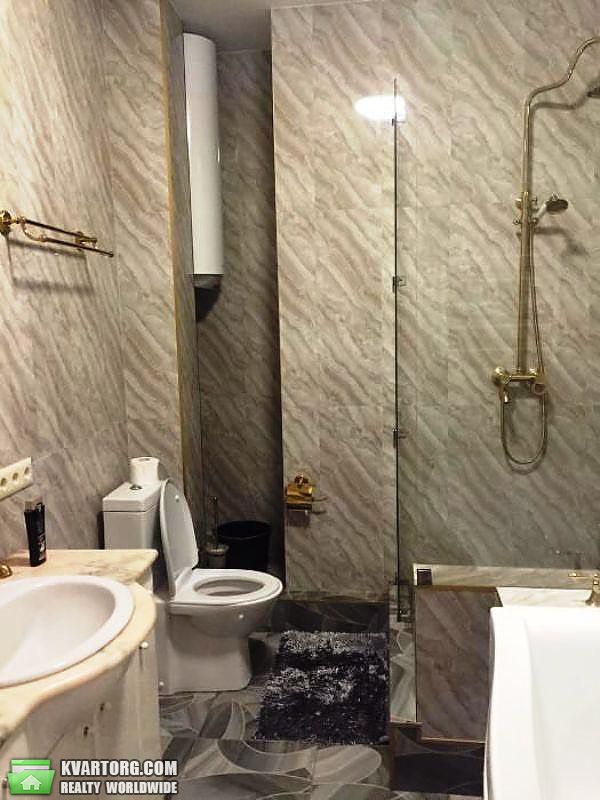 Rent out 2-room apartment. Киев,  Филатова — photo 4