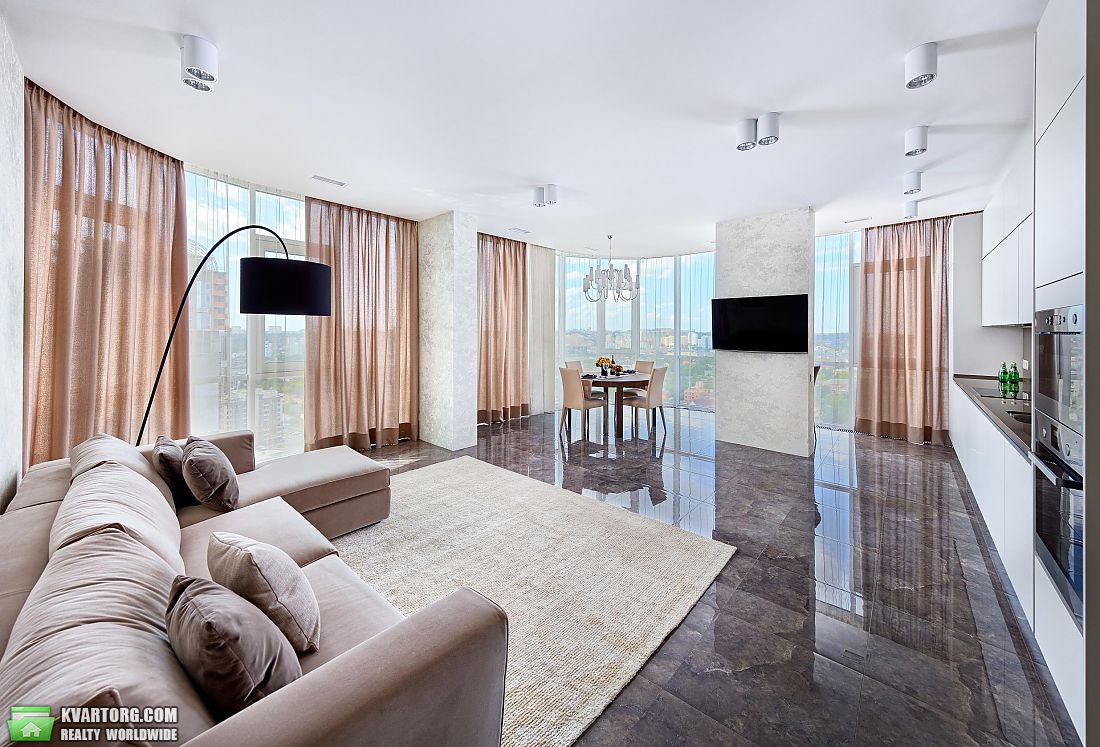 Sell 3-room apartment. Киев,  Драгомирова — photo 1