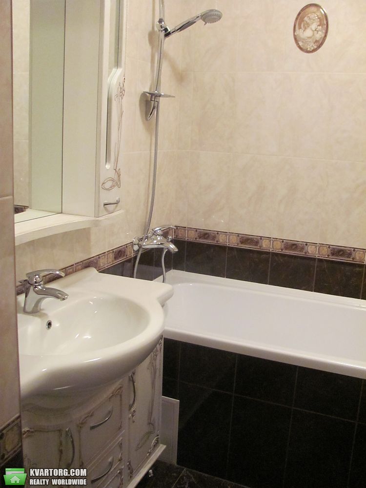 Rent out 2-room apartment. Киев,  Гетьмана — photo 6