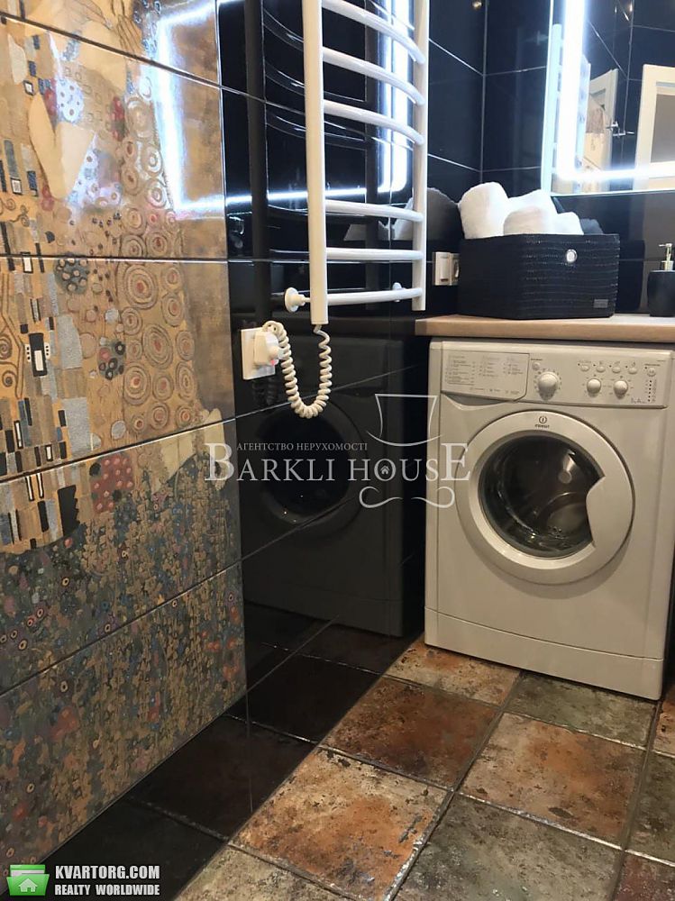 Rent out 2-room apartment. Киев,  Михайловский пер — photo 10