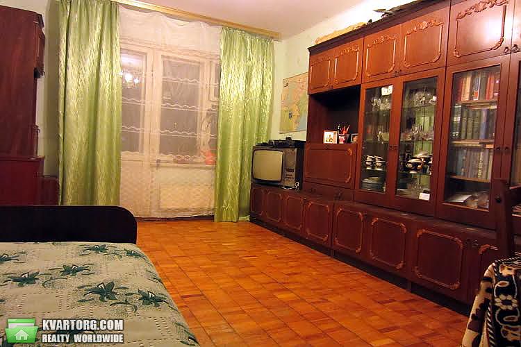 Sell 4-room apartment. Киев,  Ревуцкого — photo 5