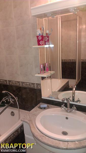 Sell 3-room apartment. Киев,  Драгоманова — photo 9