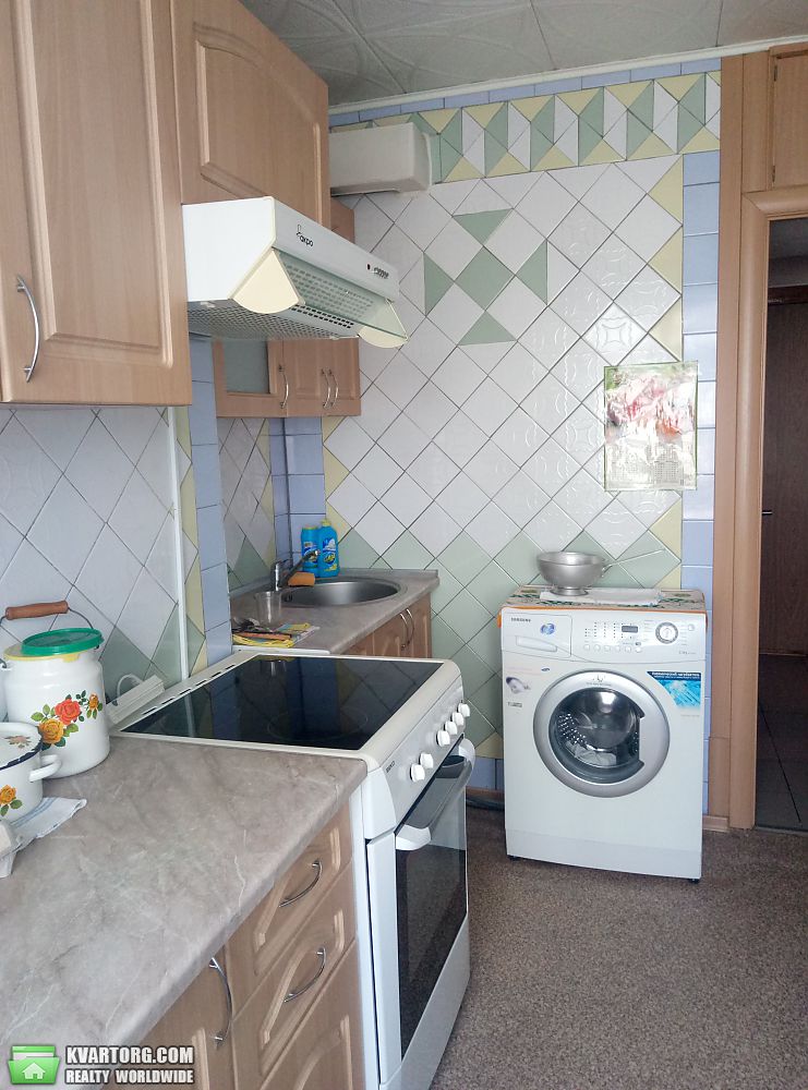 Rent out 3-room apartment. Днепропетровск, Набережная победы 66 — photo 2