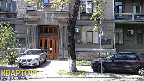 продам 3-комнатную квартиру. Киев,  Шелковичная - фото 1