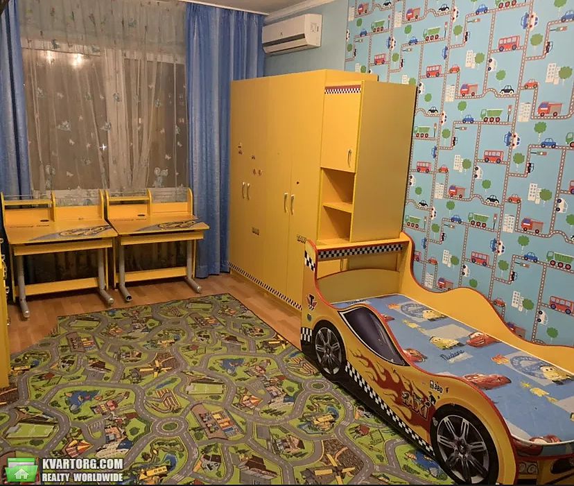 Rent out 3-room apartment. Киев,  Урловская — photo 6