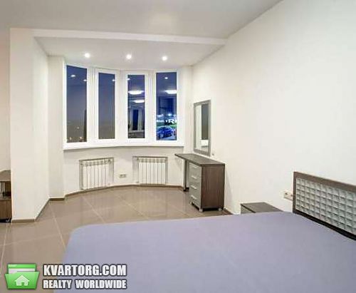 Rent out 2-room apartment. Киев, Героев Сталинграда пр — photo 5