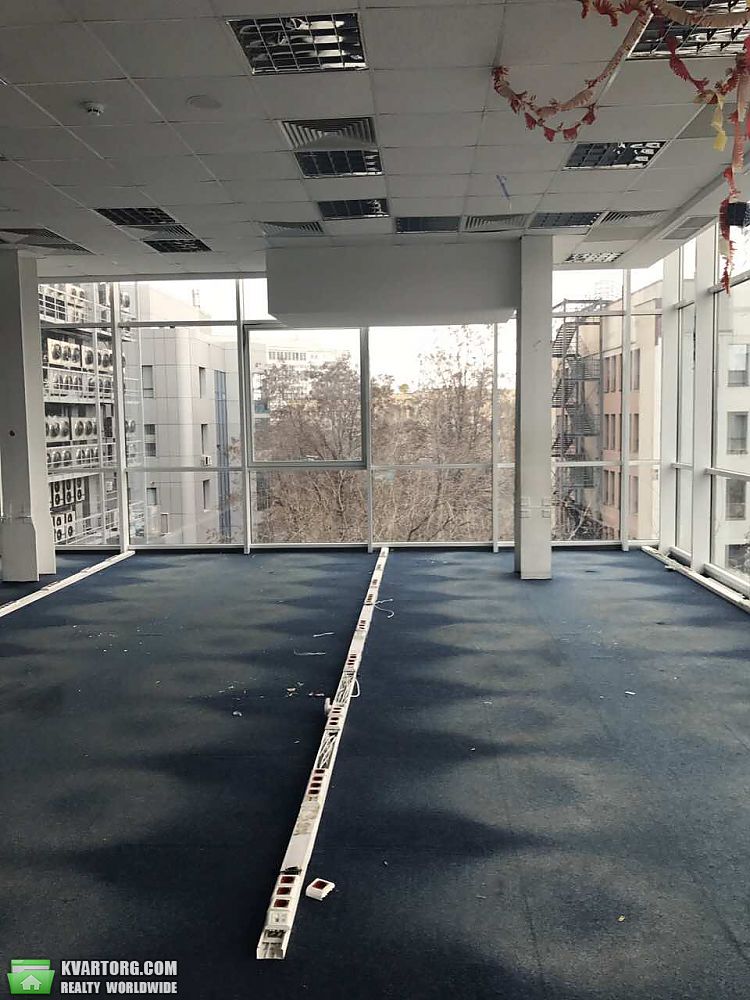 Rent out office. Киев,  Соломенская — photo 5