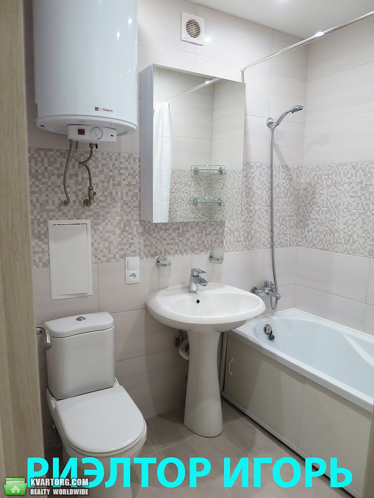 Rent out 2-room apartment. Одесса, Академика Королёва — photo 8