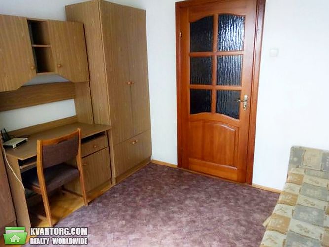 Rent out 3-room apartment. Киев,  Пулюя — photo 2
